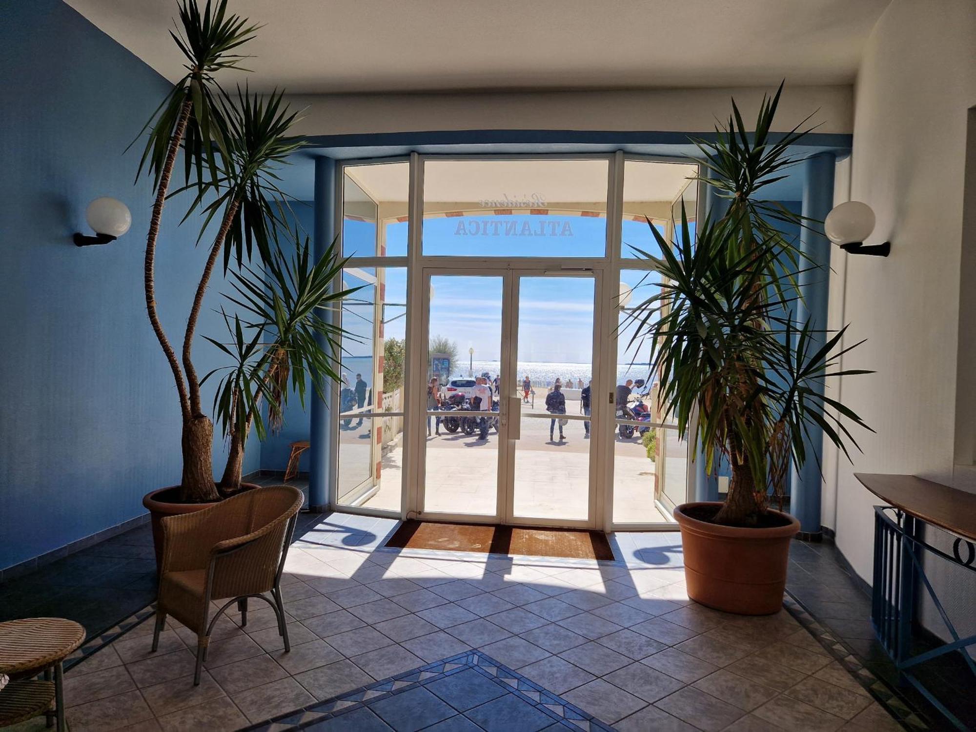Appartement Pres De La Plage - 4 Pers, Piscine Ouverte, Parking, Animaux Acceptes - Fr-1-706-12 ชาแตเลยง-ปลาจ ภายนอก รูปภาพ